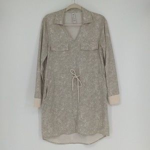 Athleta  Women's Zuma Printed Shirtdress Size Small Viper Grey Stretch Silky